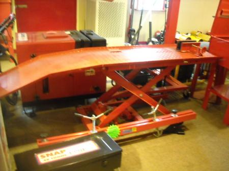 Hydraulic Motorcycle Lift